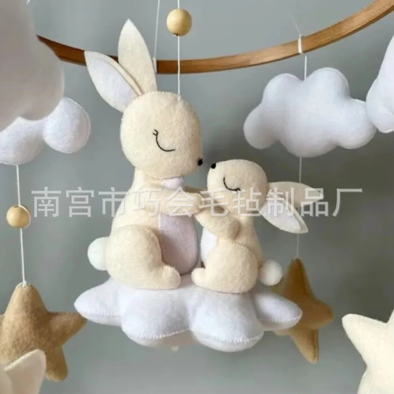 Handmade Soft Felt Bunny Baby  - Baby Nursery Neutral avis et prix
